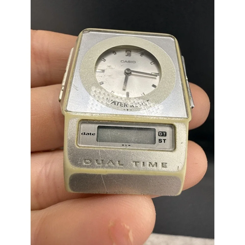 Vintage‎ Casio Watch Dual Time Film BROKEN FOR PARTS